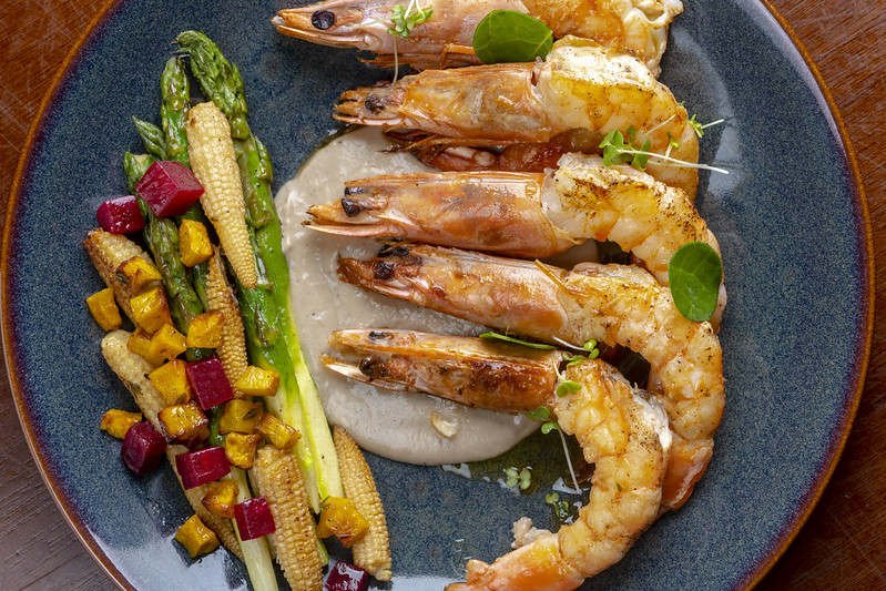 Camarão cearense com massa fresca e cogumelos