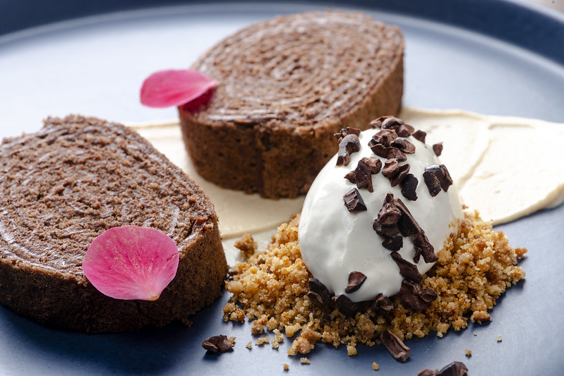 Bolo de rolo de chocolate